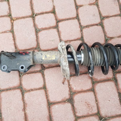 Amortyzator lewy przód Opel Zafira C 13419911