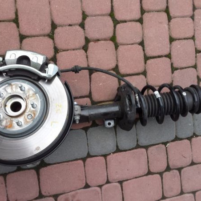 Amortyzator Mcperson przód lewy Zafira C TOURER