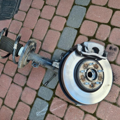 Amortyzator noga MCperson Opel Insignia B 84337966