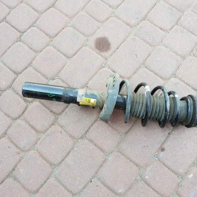 Amortyzator przód przedni Astra J IV GTC 13368263