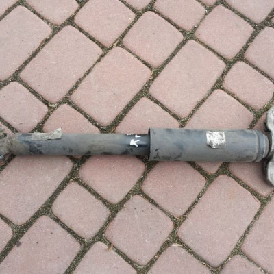 Amortyzator tył tylni Opel Insignia kombi