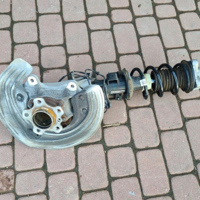 Amortyzator zwrotnica Toyota Supra MK5 6895068