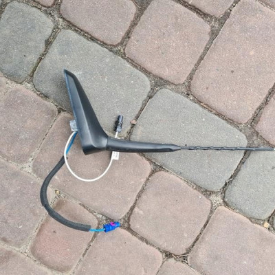 Antena dachowa radia Opel Mokka 95318094