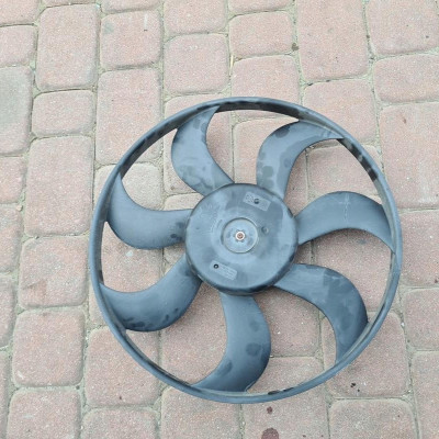 Wentylator chłodnic Renault Megane IV A131016790-A