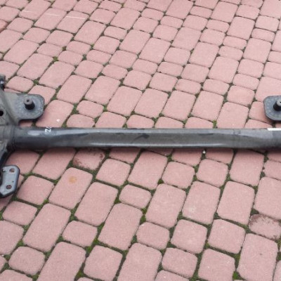 Belka tył tylna oś zawieszenie Zafira C TOURER