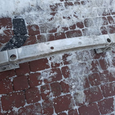 Belka wzmocnienie tył strefa zgniotu Opel Insignia