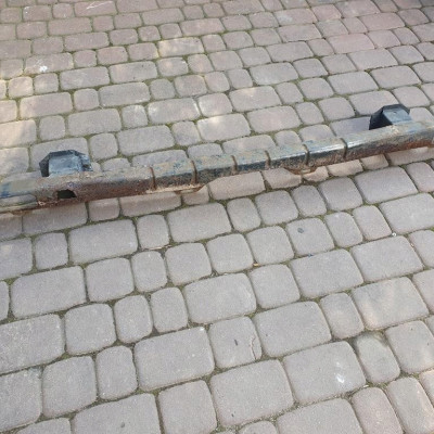 Belka zderzaka tylnego tył zderzak VIVARO TRAFIC