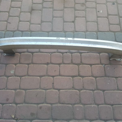 BELKA ZDERZAKA TYŁ AUDI A3