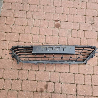 Kratka zderzaka Renault Megane IV 622542307R