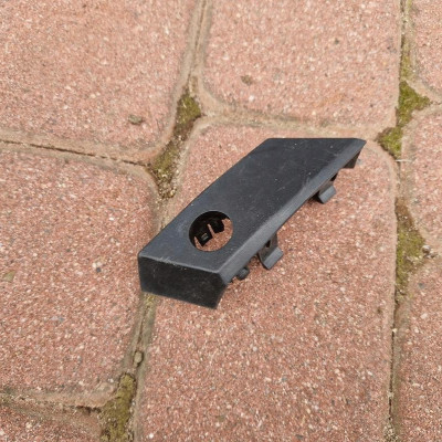 Uchwyt mocowanie PDC Renault Megane IV 253A77100R