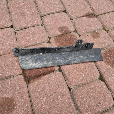 Hokej dolny prawy Renault Megane IV 622569002R