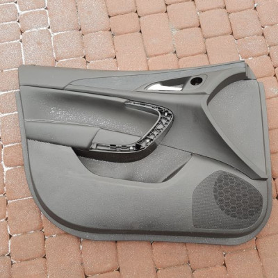 Boczek przód przedni OPEL INSIGNIA OPC skóra 956