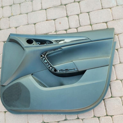 Boczek przód przedni prawy Opel Insignia 4081