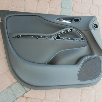 Boczek przód przedni welur Opel Zafira C 70