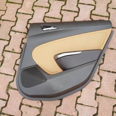 Boczek tapicerka drzwi Ople Astra J IV 4 13350748