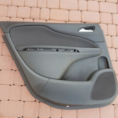 Boczek tył Opel Zafira C welur 208