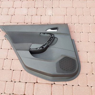 Boczek tył tylni welur Opel Insignia 317