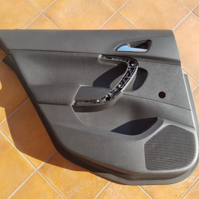 Boczek tył tylny Opel Insignia welur 133
