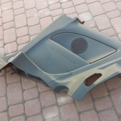 Boczek tył tylny skóra Opel Corsa D 3 drzwi