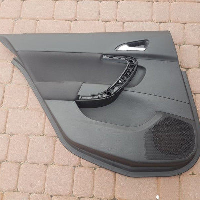 Boczek tył tylny welur Opel Insignia LIFT 36