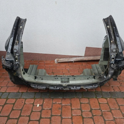 Błotnik ćwiartka dupa pas 4x4Opel Insignia B