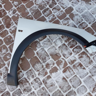 Błotnik przód cross country Z40r 40r Opel Insignia