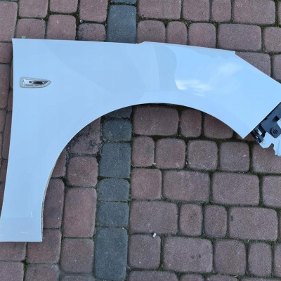 Błotnik przód przedni L IGŁA Opel Zafira C