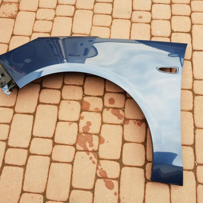 Błotnik przód przedni L IGŁA Opel Zafira C Z22W