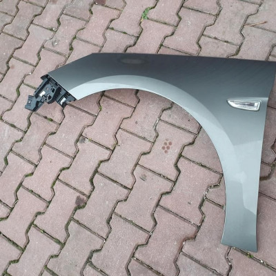 Błotnik przód przedni lewy Opel Astra K Z41w IGŁA