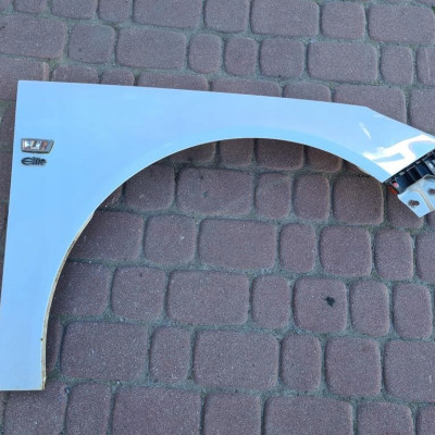 Błotnik przód przedni Opel Insignia IGŁA Z40r