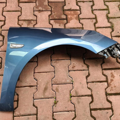 Błotnik przód przedni prawy Opel Astra K Z22s IGŁA