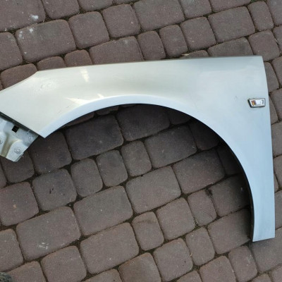 Błotnik przód przedni prosty Opel Insignia IGŁA