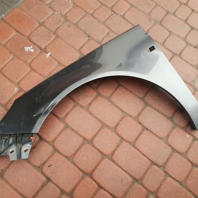 Błotnik przód przedni Z177 Opel Insignia