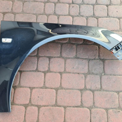 Błotnik przód przedni Z22c IGŁA Opel Insignia