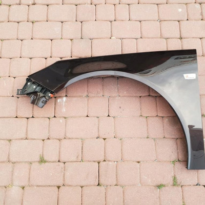 Błotnik przód przedni Z41C Opel Insignia IGŁA