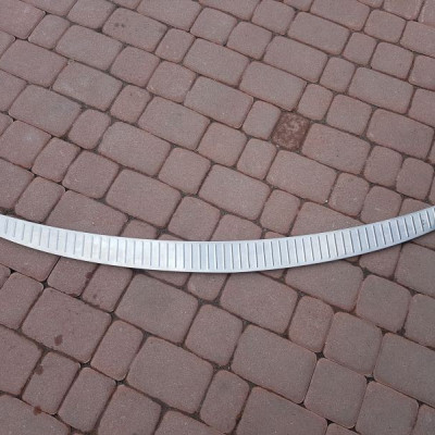 Chrom zderzaka tylnego Opel Insignia 551004542