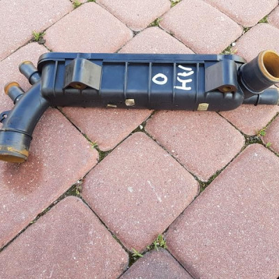 Chłodnica oleju Opel Astra H OPC 2.0T 90448821