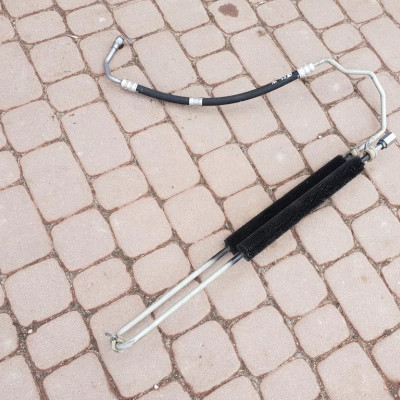 Chłodnica oleju Opel Astra J IV 4 OPC