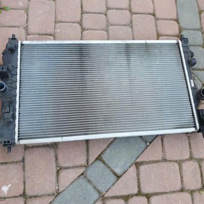 Chłodnica wody 2.0CDTI Opel Astra J IV 4