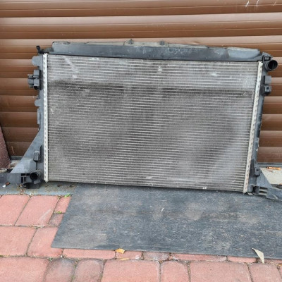 Chłodnica wody Movano B Master III 214107695R