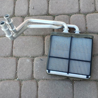 Chłodnica wody nagrzewnicy Mercedes CLS W218