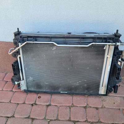 Chłodnice wentylatory 2.0T automat Opel Insignia B