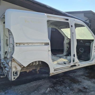 Cwiartka błotnik podłóżnika dupa Opel Combo D