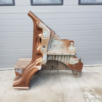 Ćwiartka podłożnica VIVARO II 2 TRAFIC III 3 16r