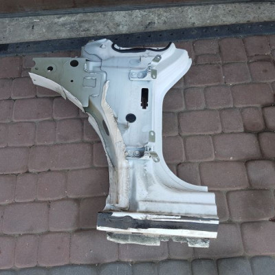 Ćwiartka próg przedni lewy Opel Astra J IV 4