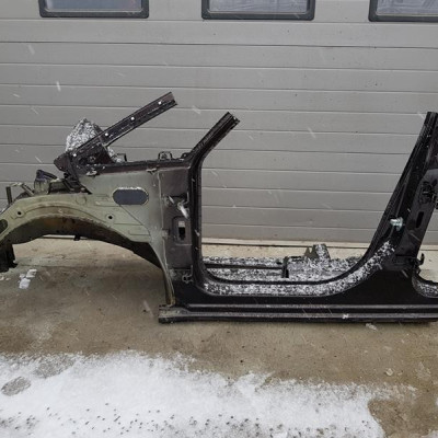 Cwiartka przód przednia podłożnika Opel Zafira C