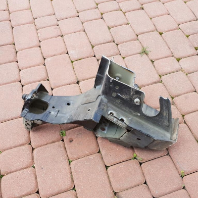 Cwiartka przód wiezyczka Opel Astra J IV GTC