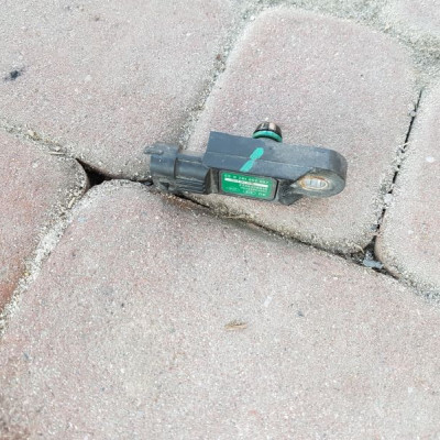 Czujnik 0281002997 MOVANO MASTER III 2.3 DCI