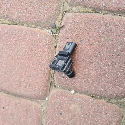 Czujnik ciśnienia MAP Opel Astra K V 55573249