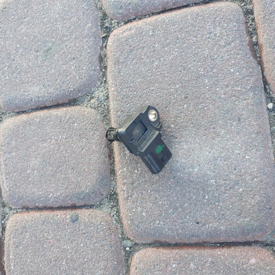 Czujnik ciśnienia map sensor Astra K V 55569992